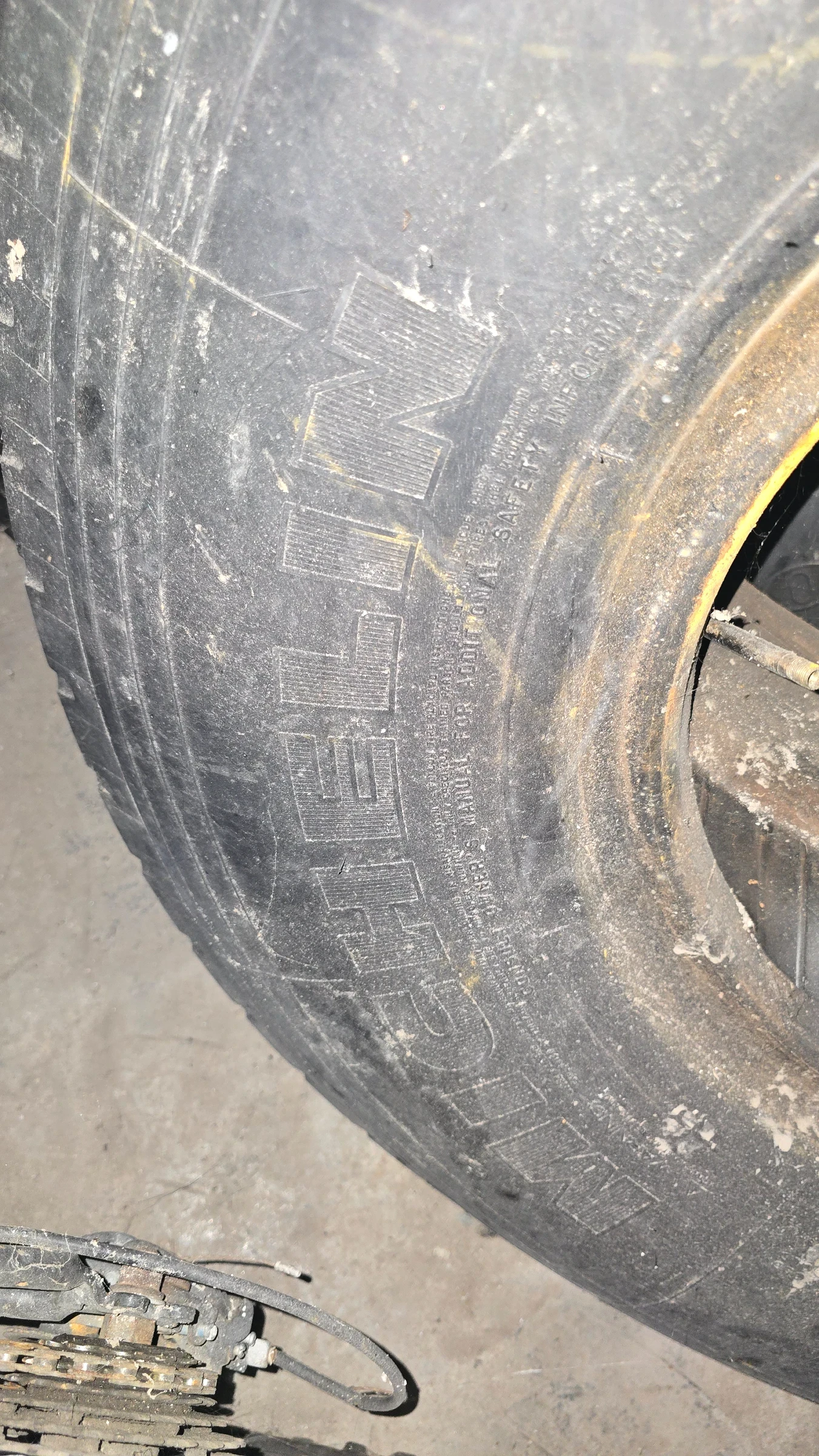 ���� 200/25R15 | Mobile.bg � ����������� 7