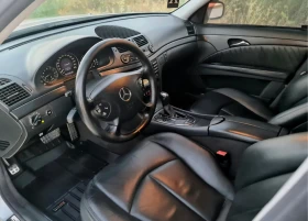 Mercedes-Benz E 320, снимка 8