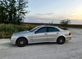 Mercedes-Benz E 320, снимка 3