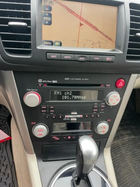 Subaru Legacy 3.0 H/ SWISS/ SI-DRIVE/ Топ състояние, снимка 11