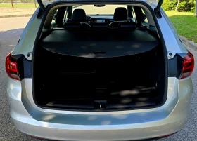 Opel Astra Sports Tourer 1.6 CDTI Автоматик , Дистроник !!!, снимка 9