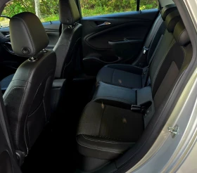 Opel Astra Sports Tourer 1.6 CDTI Автоматик , Дистроник !!!, снимка 14