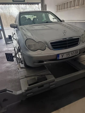 Mercedes-Benz C 220, снимка 8