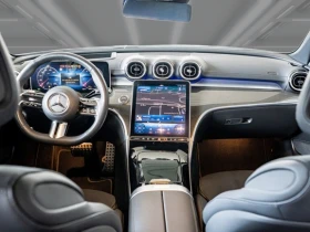 Обява за продажба на Mercedes-Benz C 300 4Matic = AMG Line = Premium Plus Гаранция ~ 125 904 лв. - изображение 5