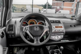Обява за продажба на Honda Jazz 1.4// БЕНЗИН// ХОЛАНДИЯ// РЪЧНИ СКОРОСТИ//  ~4 399 лв. - изображение 11