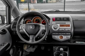 Обява за продажба на Honda Jazz 1.4// БЕНЗИН// ХОЛАНДИЯ// РЪЧНИ СКОРОСТИ//  ~4 399 лв. - изображение 9