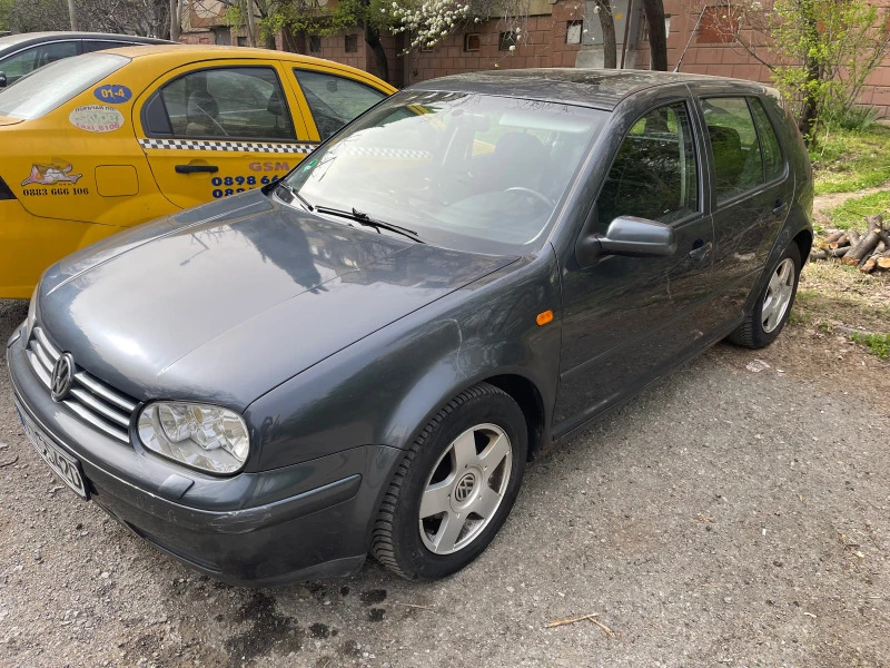 VW Golf 1, 6 бензин , снимка 3 - Автомобили и джипове - 46746909