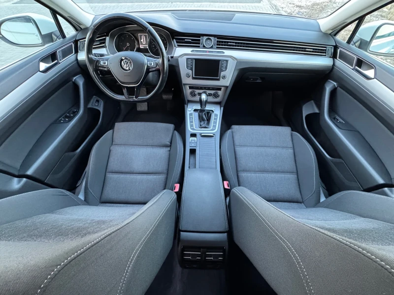 VW Passat B8 2.0 TDI 150к.с DSG / NAVI / EURO 6, снимка 9 - Автомобили и джипове - 49212866