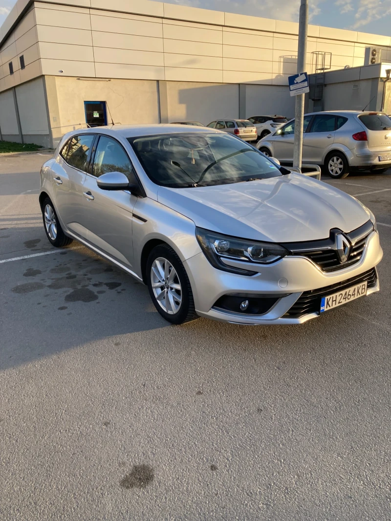 Renault Megane, снимка 2 - Автомобили и джипове - 49533819