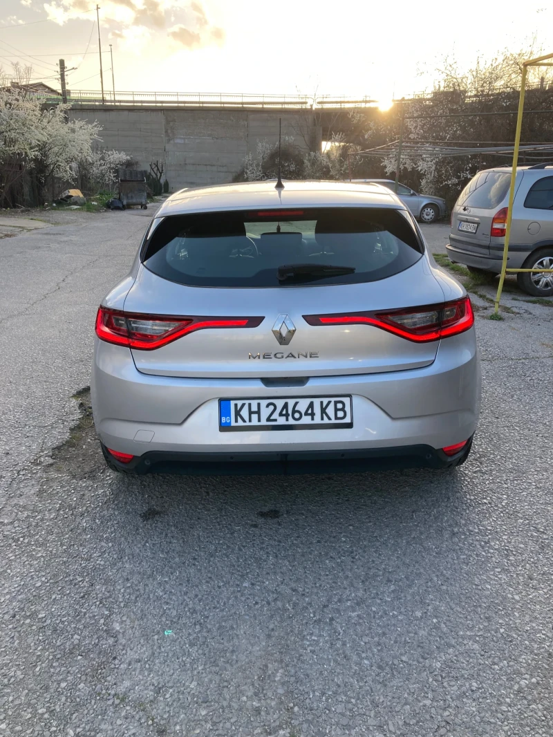 Renault Megane, снимка 5 - Автомобили и джипове - 49533819