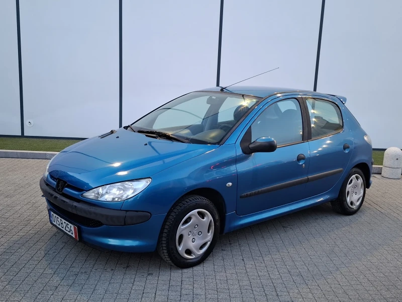 Peugeot 206 1.4HDI* (68кс)* * * FACELIFT* * * НОВ ВНОС* * * , снимка 3 - Автомобили и джипове - 49606656