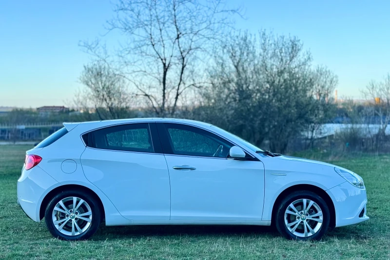 Alfa Romeo Giulietta 1.4T~120hp~LPG!, снимка 4 - Автомобили и джипове - 49633452