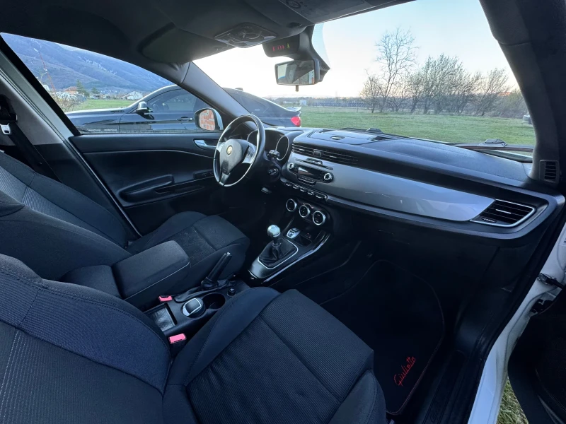 Alfa Romeo Giulietta 1.4T~120hp~LPG!, снимка 14 - Автомобили и джипове - 49633452