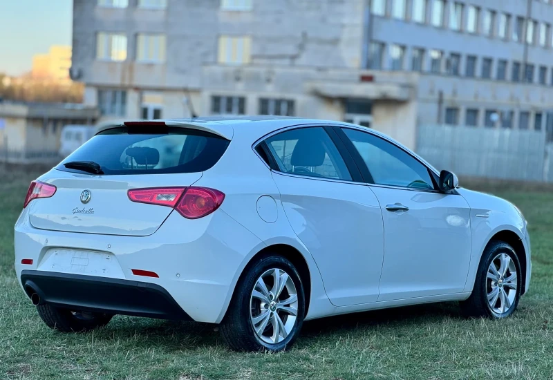 Alfa Romeo Giulietta 1.4T~120hp~LPG!, снимка 5 - Автомобили и джипове - 49633452
