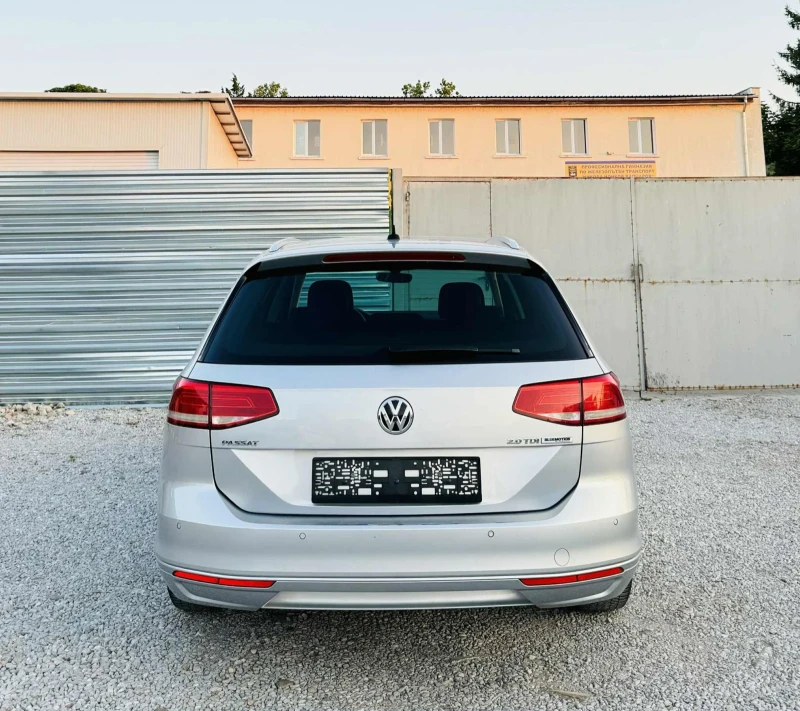 VW Passat VIII * АВТОМАТ* ДИСТРОНИК, снимка 13 - Автомобили и джипове - 51100331