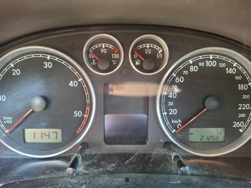 VW Passat В5, снимка 5 - Автомобили и джипове - 52397451