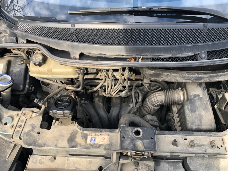 Peugeot 807 НА ЧАСТИ, снимка 10 - Автомобили и джипове - 52566763