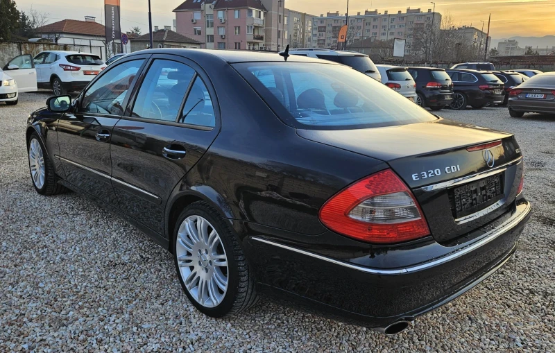 Mercedes-Benz E 320 EVOLUTION , снимка 7 - Автомобили и джипове - 52841609