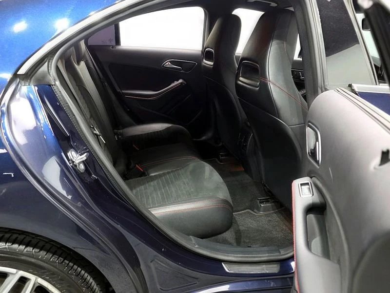 Mercedes-Benz CLA CLA220 AMG Line| 184к.с.| ВКЛ.ТЕХНОТЕСТ, снимка 12 - Автомобили и джипове - 55642130