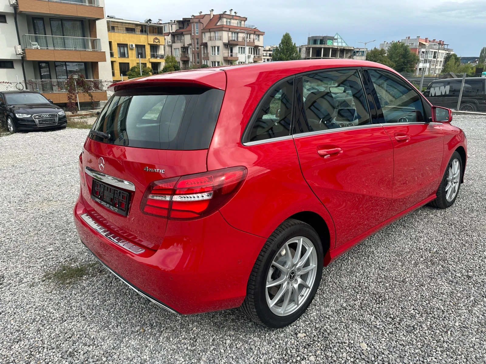 Mercedes-Benz B 220 ШВЕЙЦАРИЯ 4х4 АВТОМАТИК - изображение 5