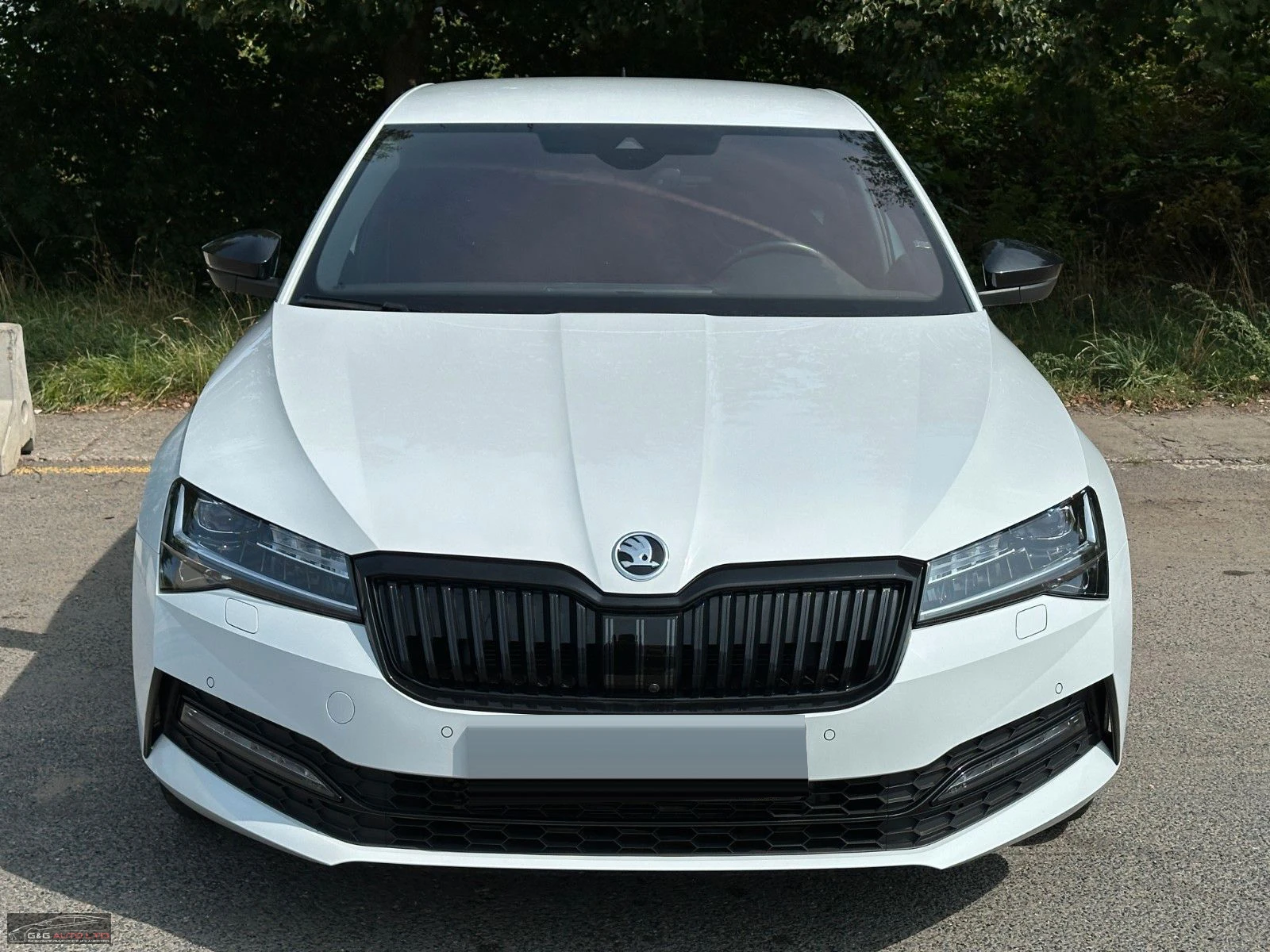 Skoda Superb  2.0TDi/200HP/4x4/DSG/SPORTLINE/NAVI/CAM/AMBI/549b - изображение 2