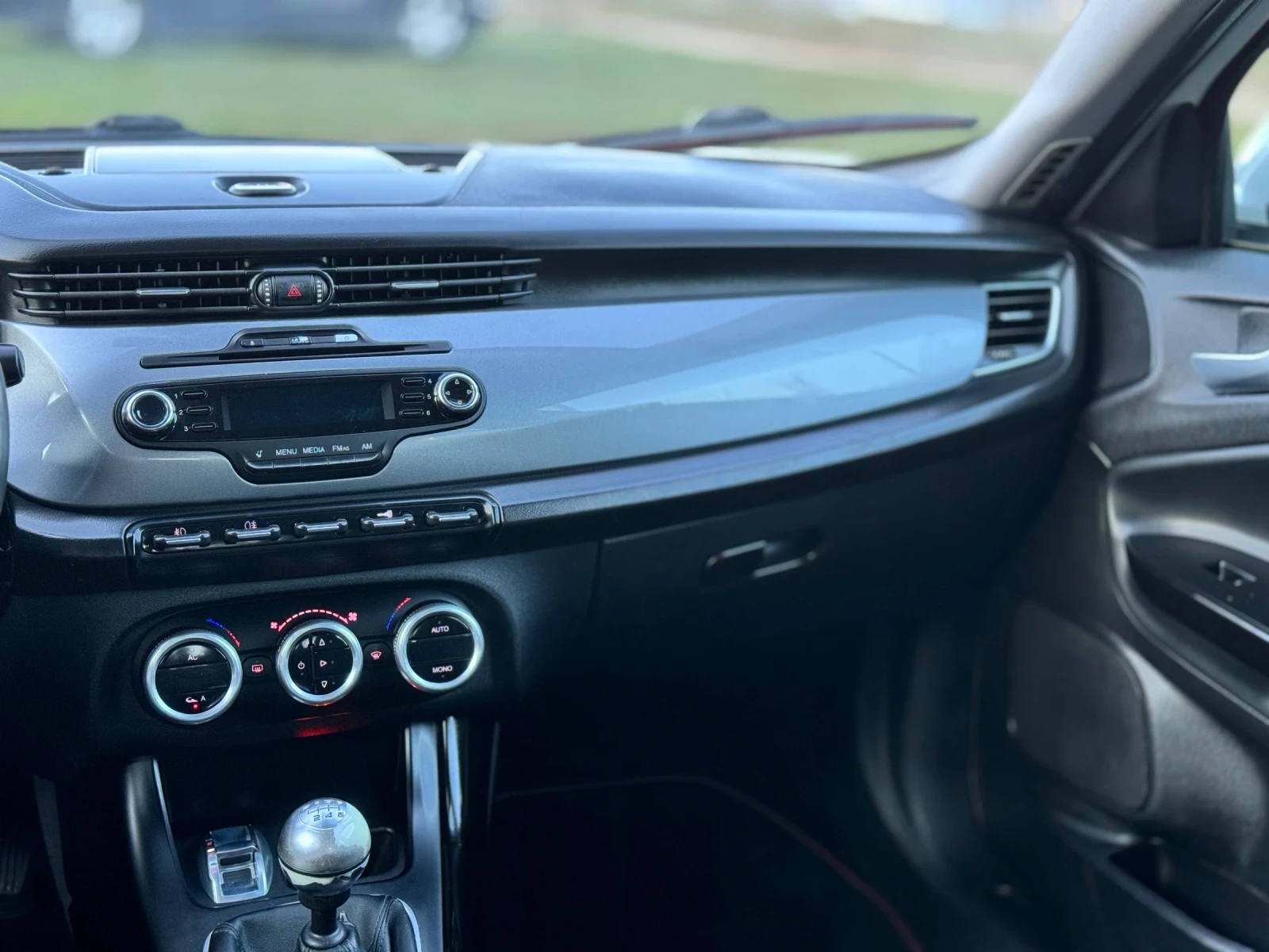 Alfa Romeo Giulietta 1.4T~120hp~LPG! | Mobile.bg   12