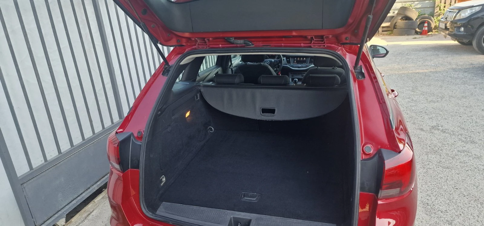 Opel Astra Sport Tourer 1.5 TDI - изображение 9