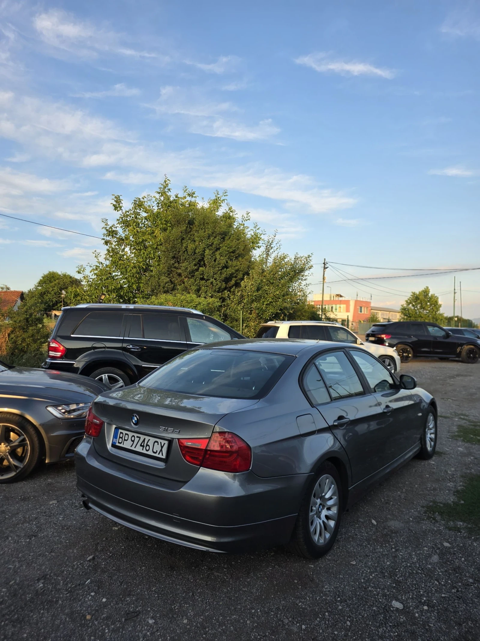 BMW 320  - изображение 6
