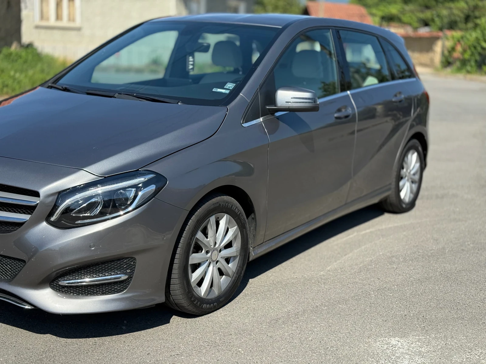 Mercedes-Benz B 200  - изображение 2