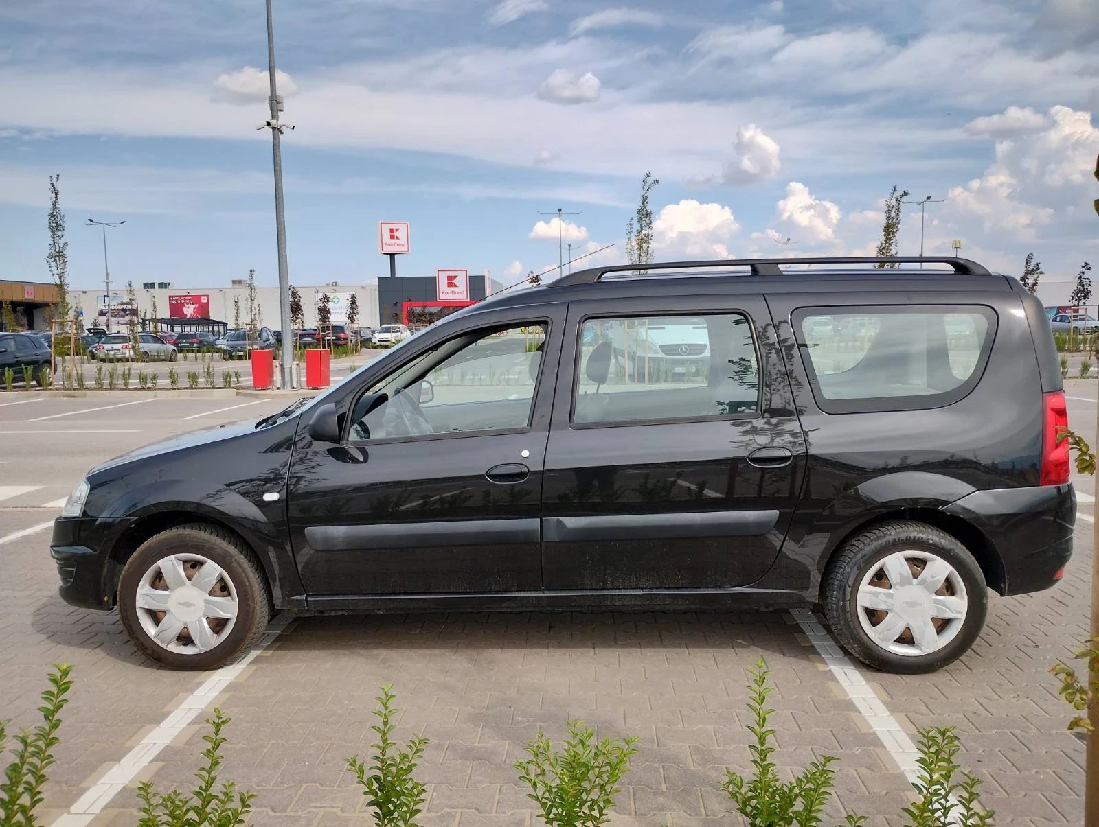 Dacia Logan 1.4MPI - изображение 2