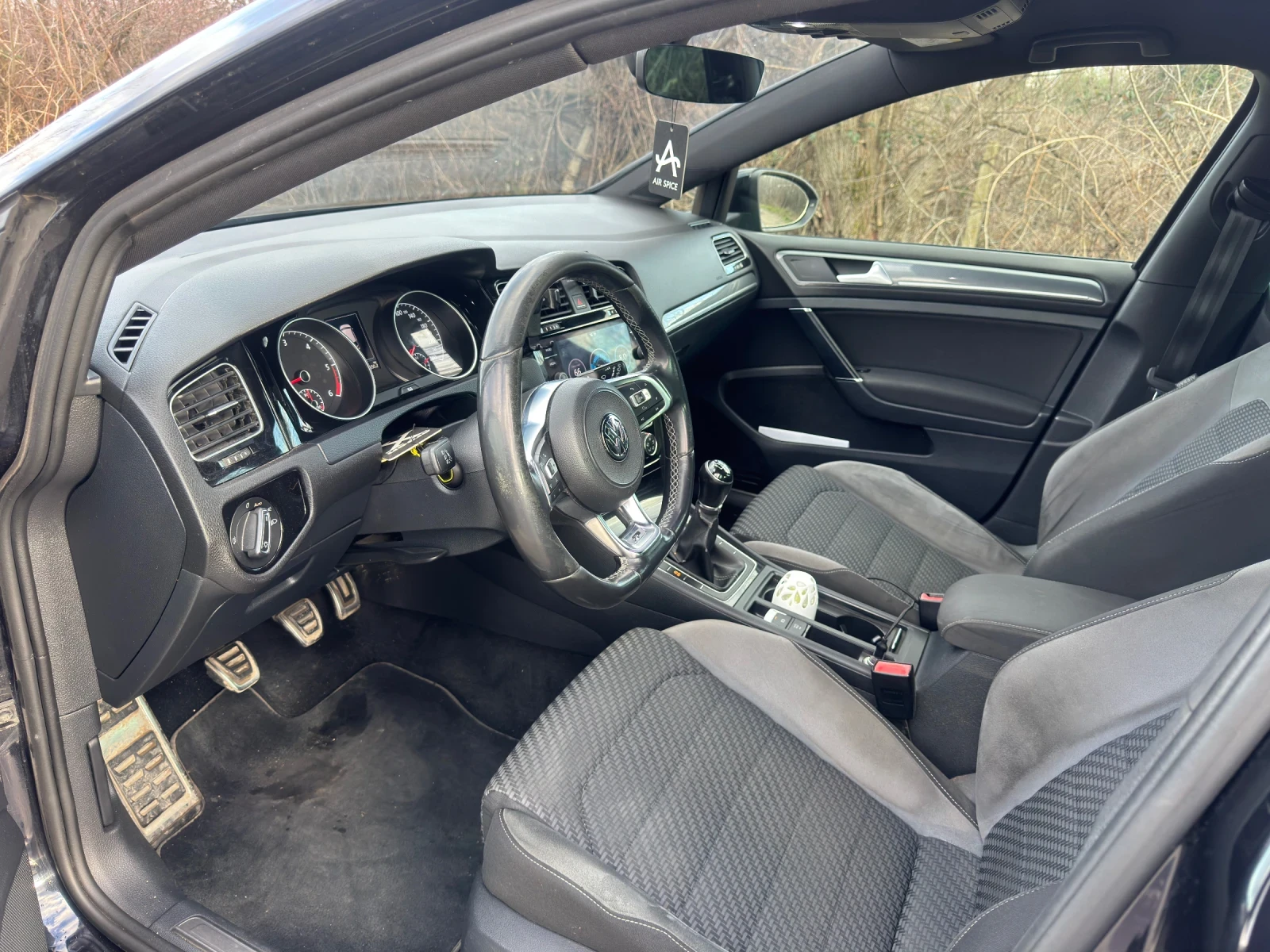 VW Golf 2.0TDI RLINE  - изображение 8