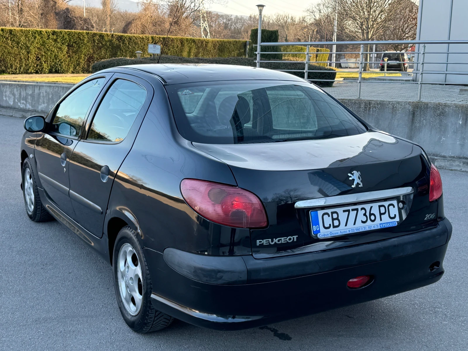 Peugeot 206 ГАЗ-ИНЖ!, снимка 2 - Автомобили и джипове - 53852144