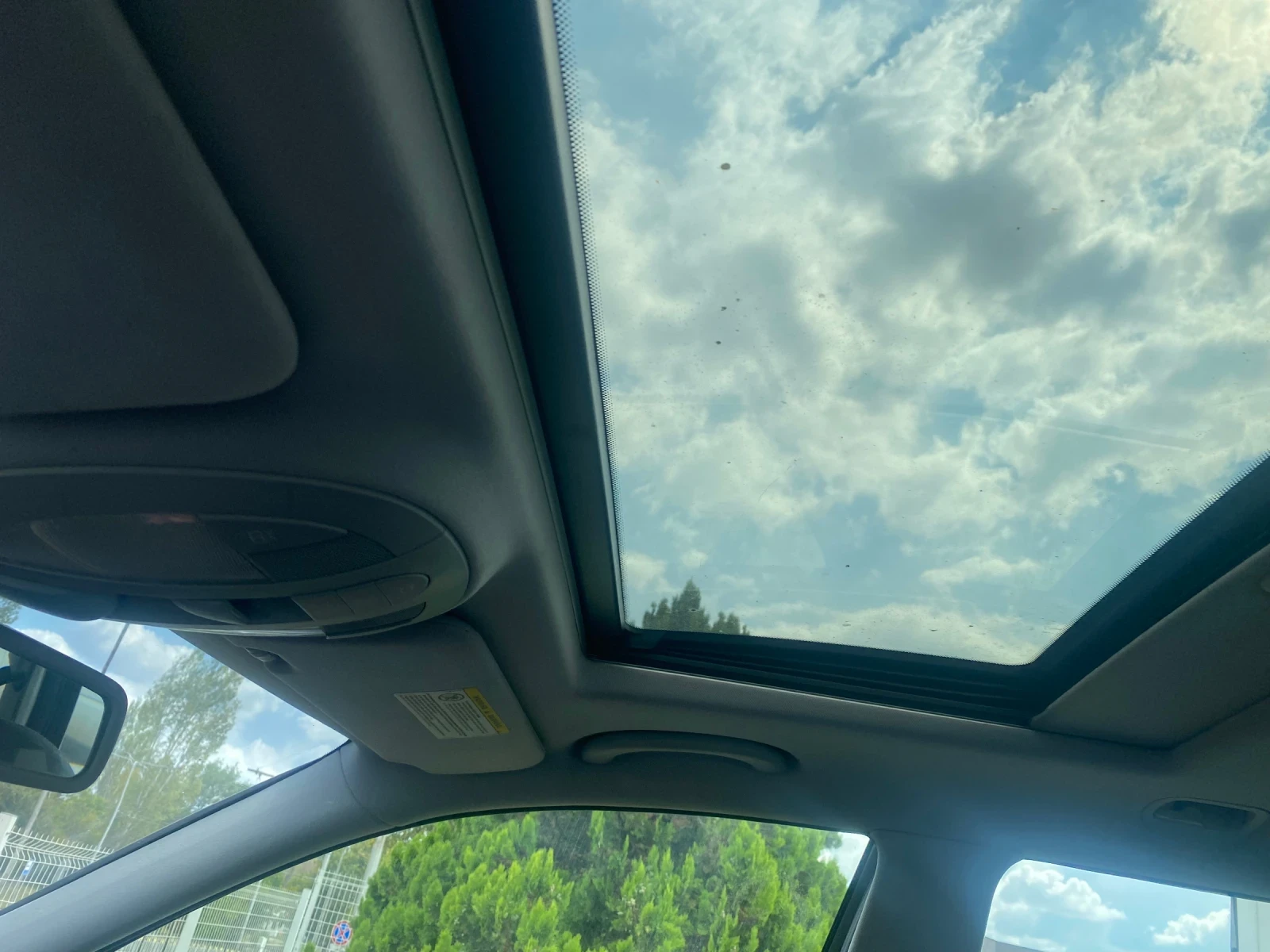 Mercedes-Benz E 200 | Mobile.bg � ����������� 14