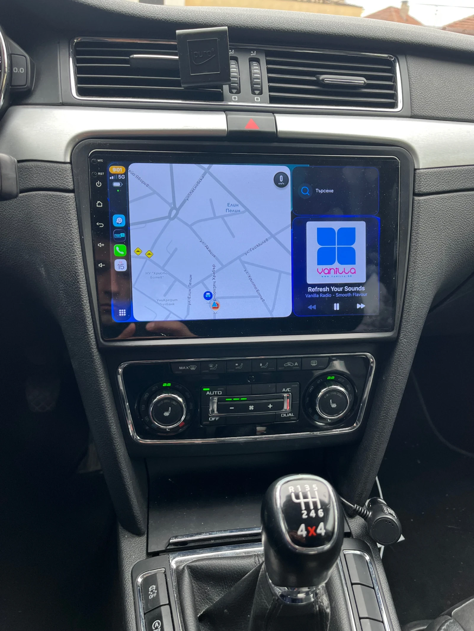 Skoda Superb 2.0TDI* Facelift* 140к.с., снимка 12 - Автомобили и джипове - 54199474