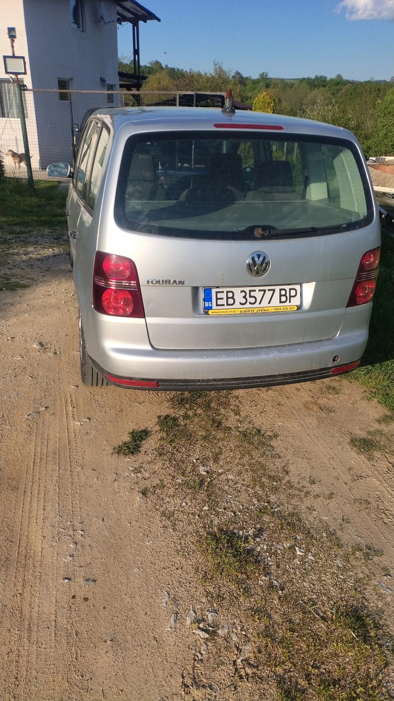 VW Touran, снимка 2 - Автомобили и джипове - 54443412