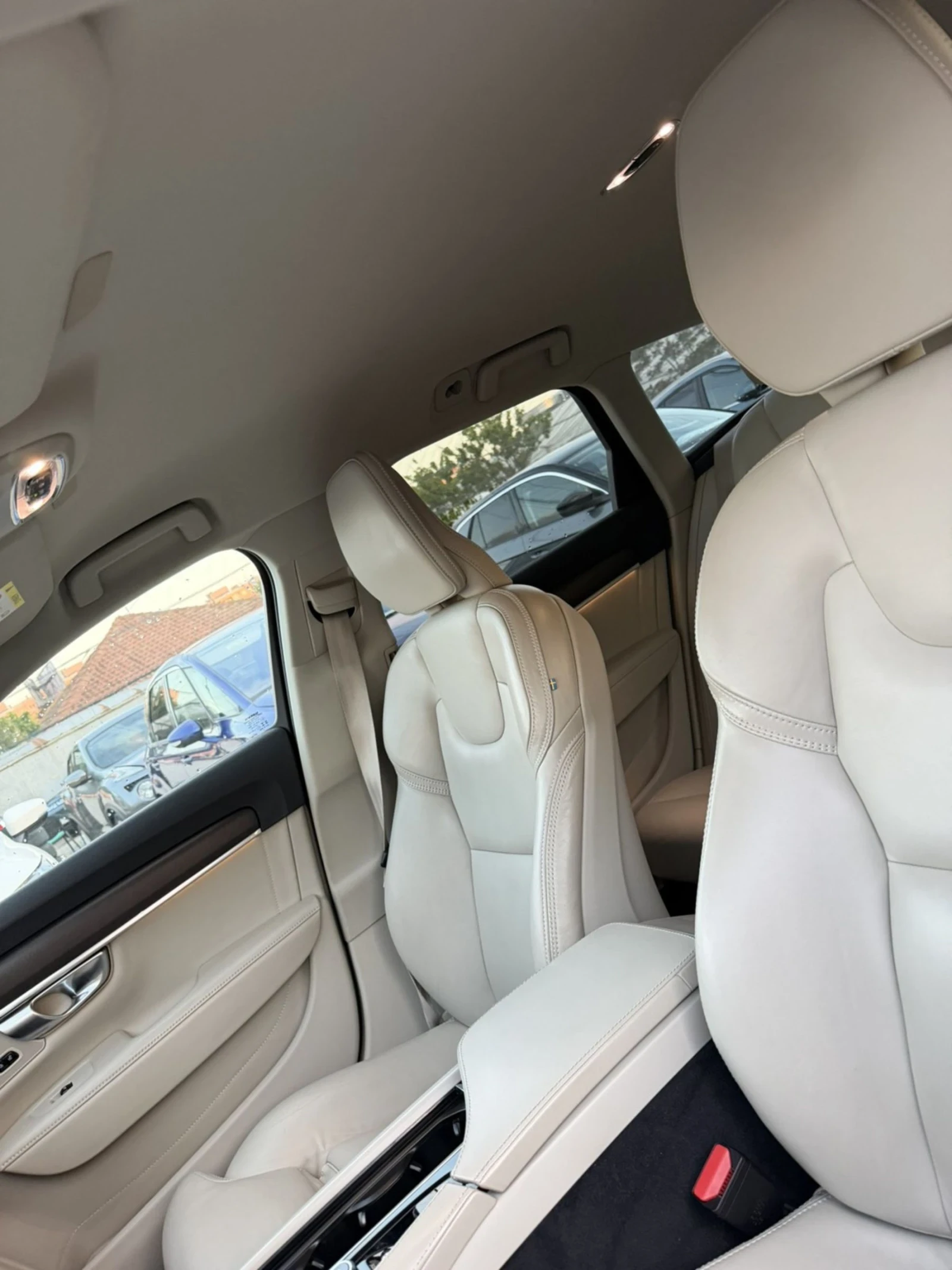 Volvo V90 Cross Country 2.0  R-DESING 100%РЕАЛЕН 4X4 ЛИЗИНГ ВИДЕО , снимка 14 - Автомобили и джипове - 54610836