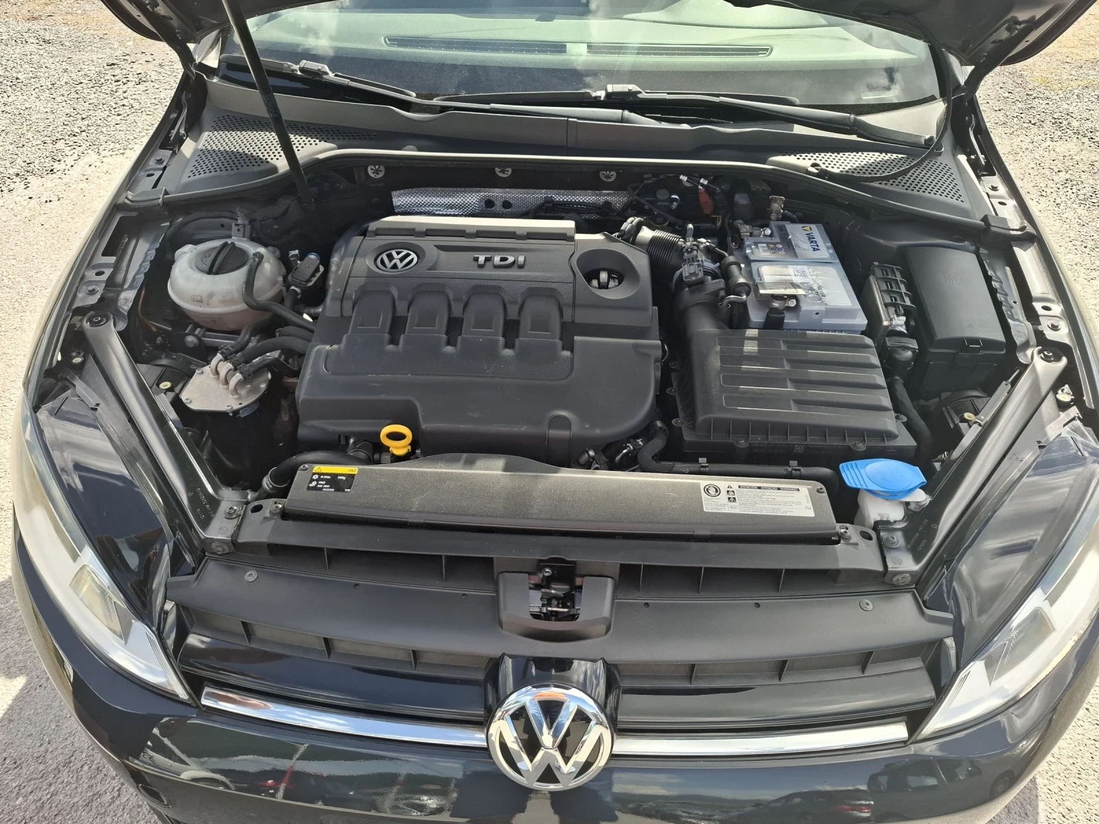 VW Golf 1, 6TDI-110ps-Euro 6, снимка 11 - Автомобили и джипове - 54703403
