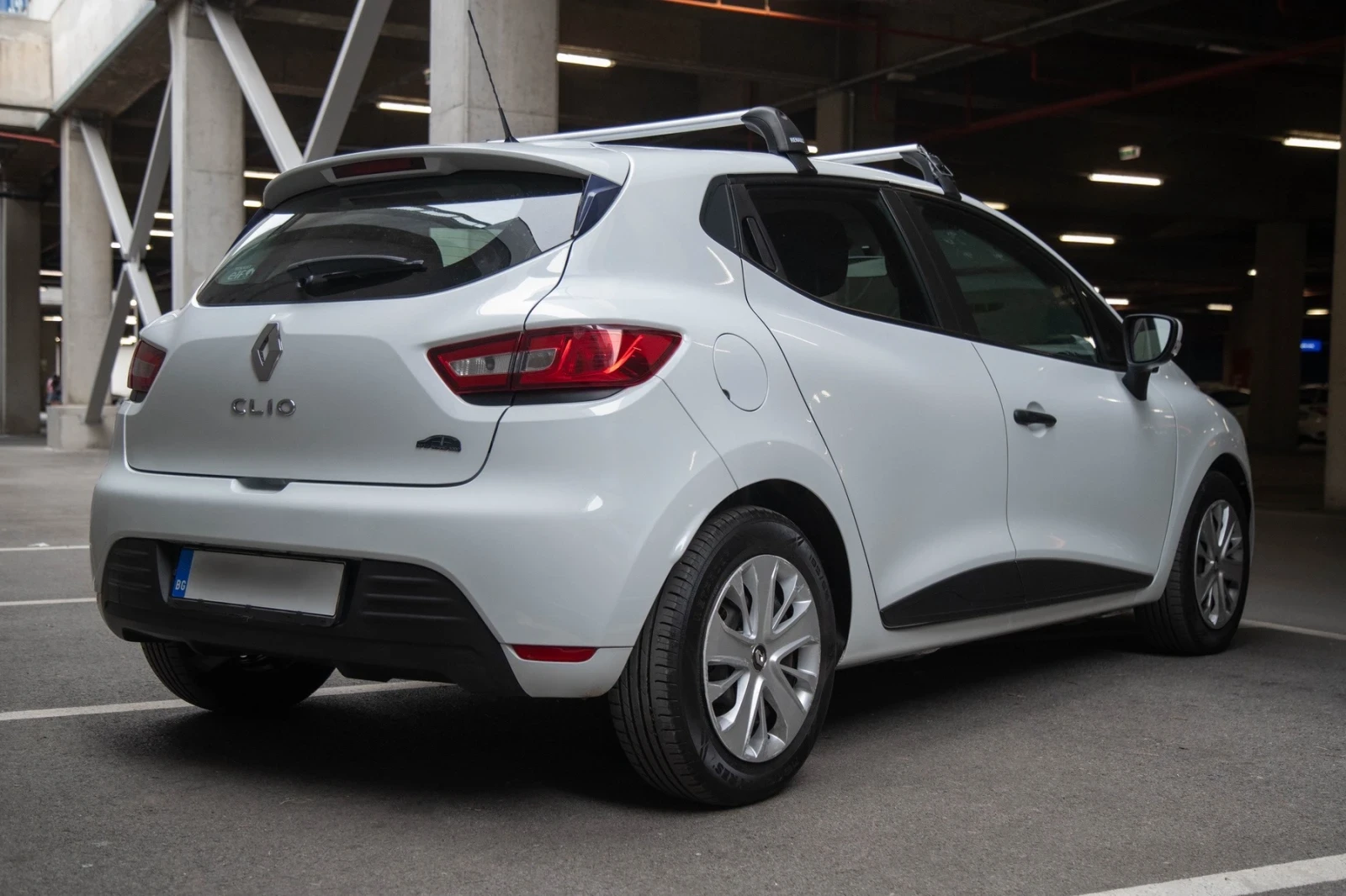 Renault Clio, снимка 5 - Автомобили и джипове - 55535055