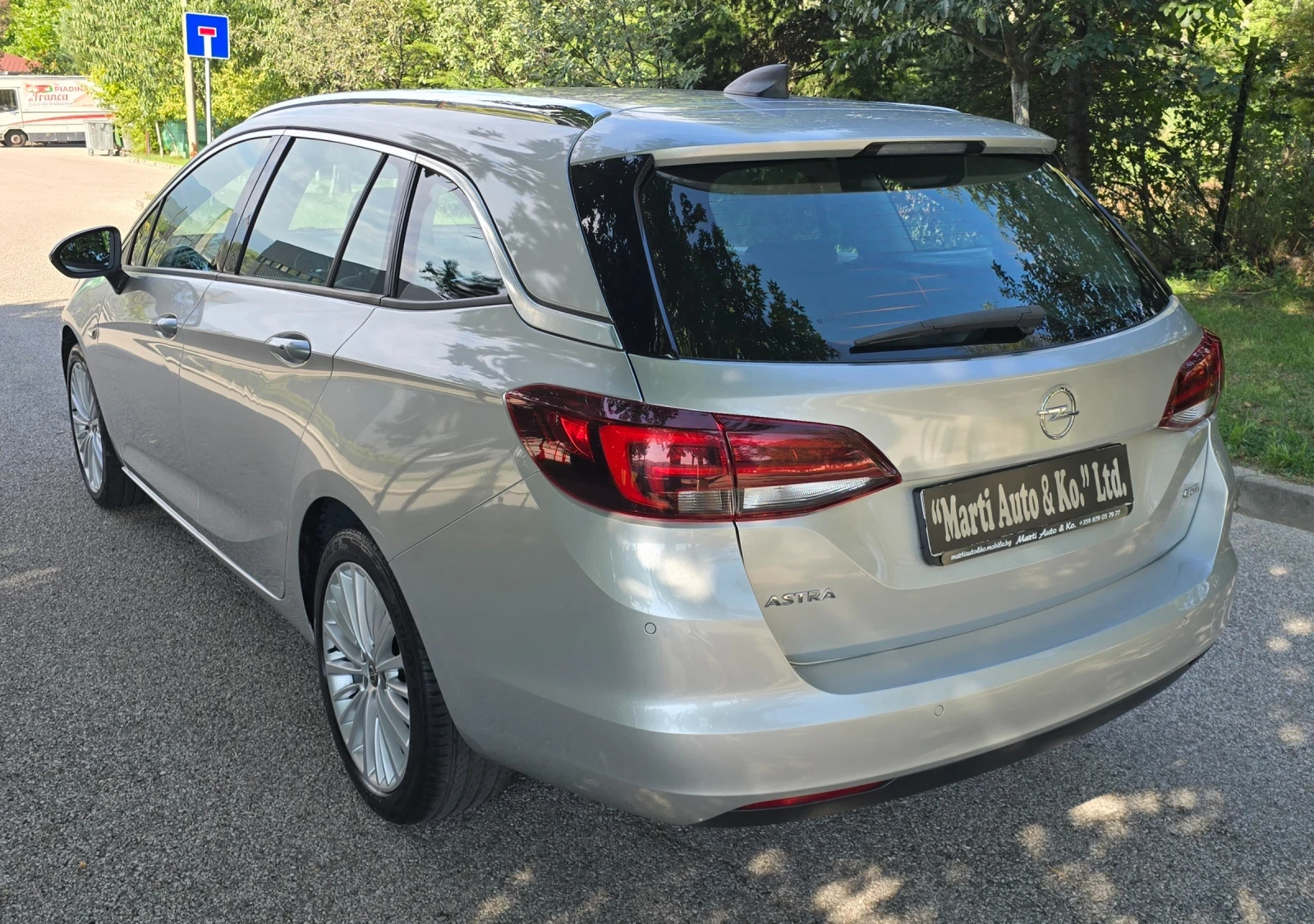 Opel Astra Sports Tourer 1.6 CDTI Автоматик , Дистроник !!!, снимка 6 - Автомобили и джипове - 55444768