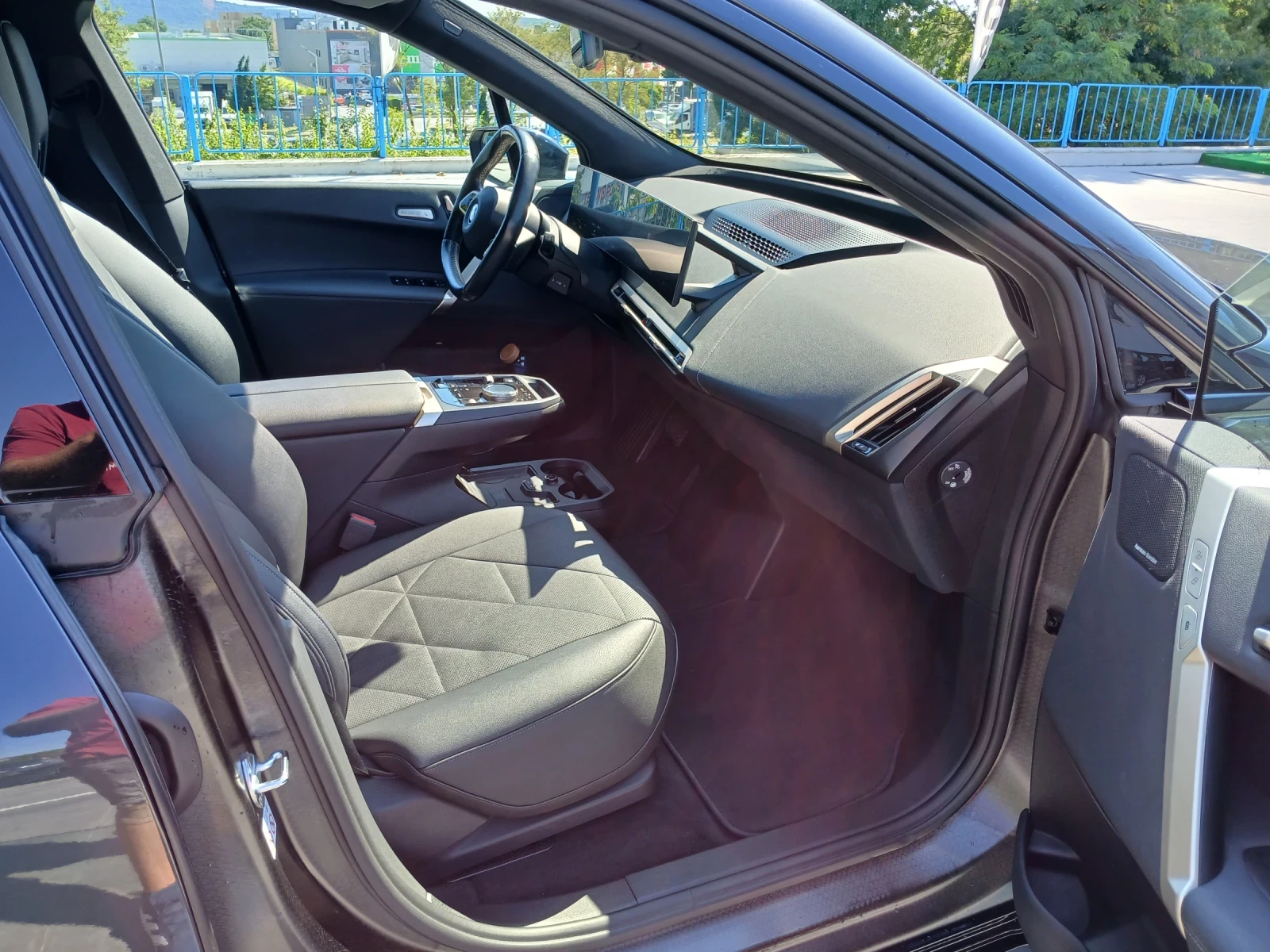 BMW iX Xdrive40, снимка 12 - Автомобили и джипове - 55664355