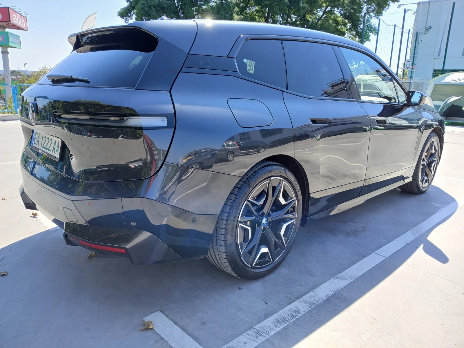 BMW iX Xdrive40, снимка 5 - Автомобили и джипове - 55664355