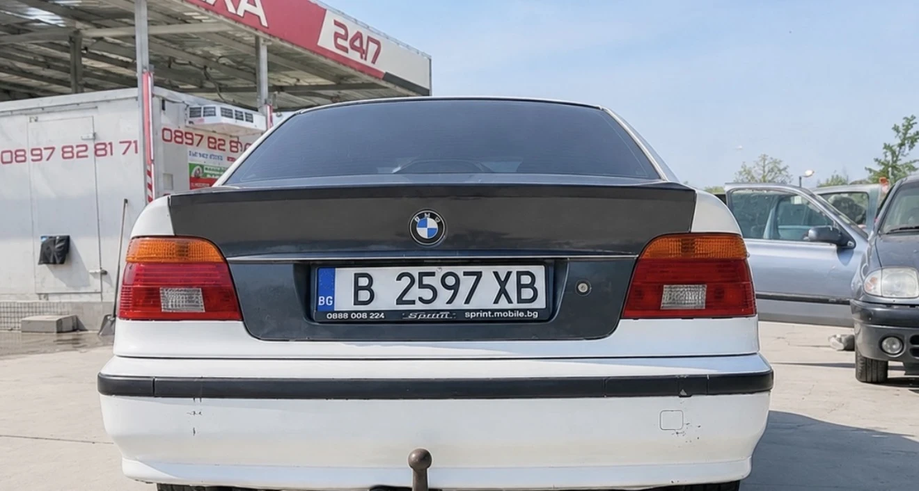 BMW 520, снимка 2 - Автомобили и джипове - 55931036