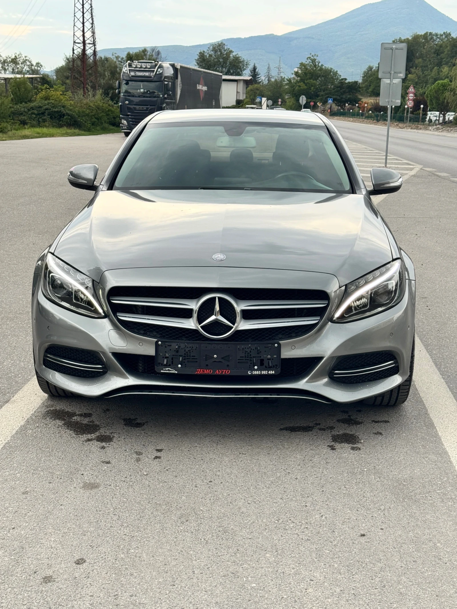 Mercedes-Benz C 220 напълно обслужен    ЛИЗИНГ, снимка 2 - Автомобили и джипове - 56046358