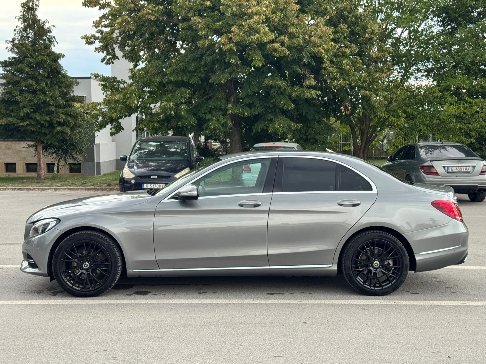 Mercedes-Benz C 220 напълно обслужен    ЛИЗИНГ, снимка 7 - Автомобили и джипове - 56046358
