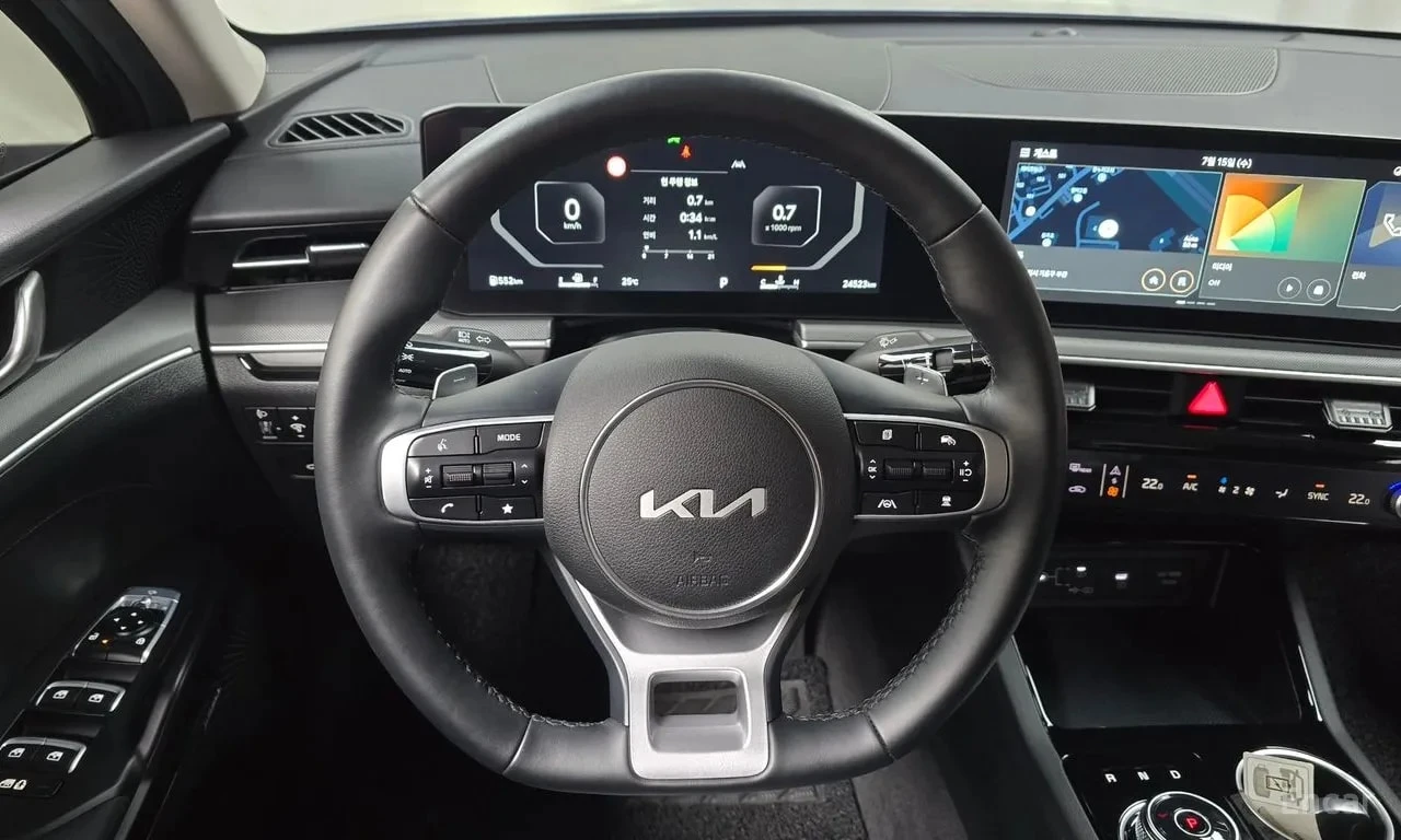 Kia K5 * 1.6 Turbo * ЦЕНА ДО БГ, снимка 7 - Автомобили и джипове - 56129487
