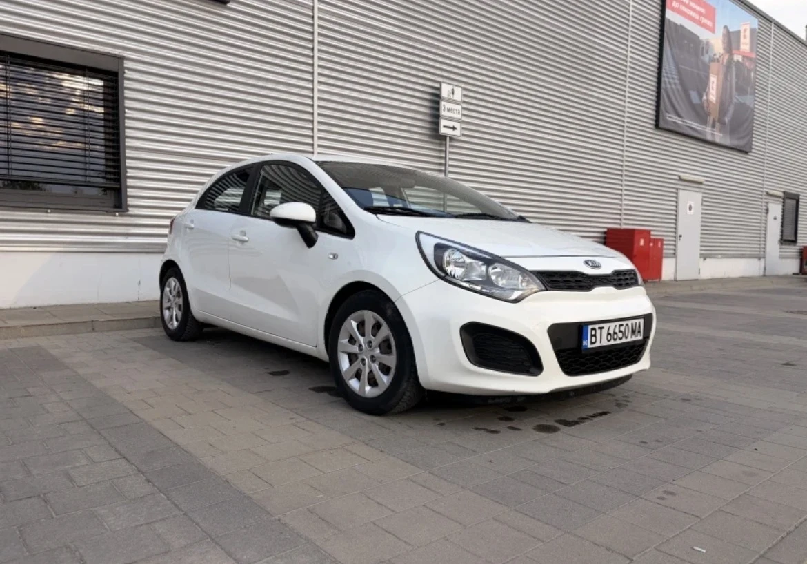 Kia Rio, снимка 2 - Автомобили и джипове - 56392741