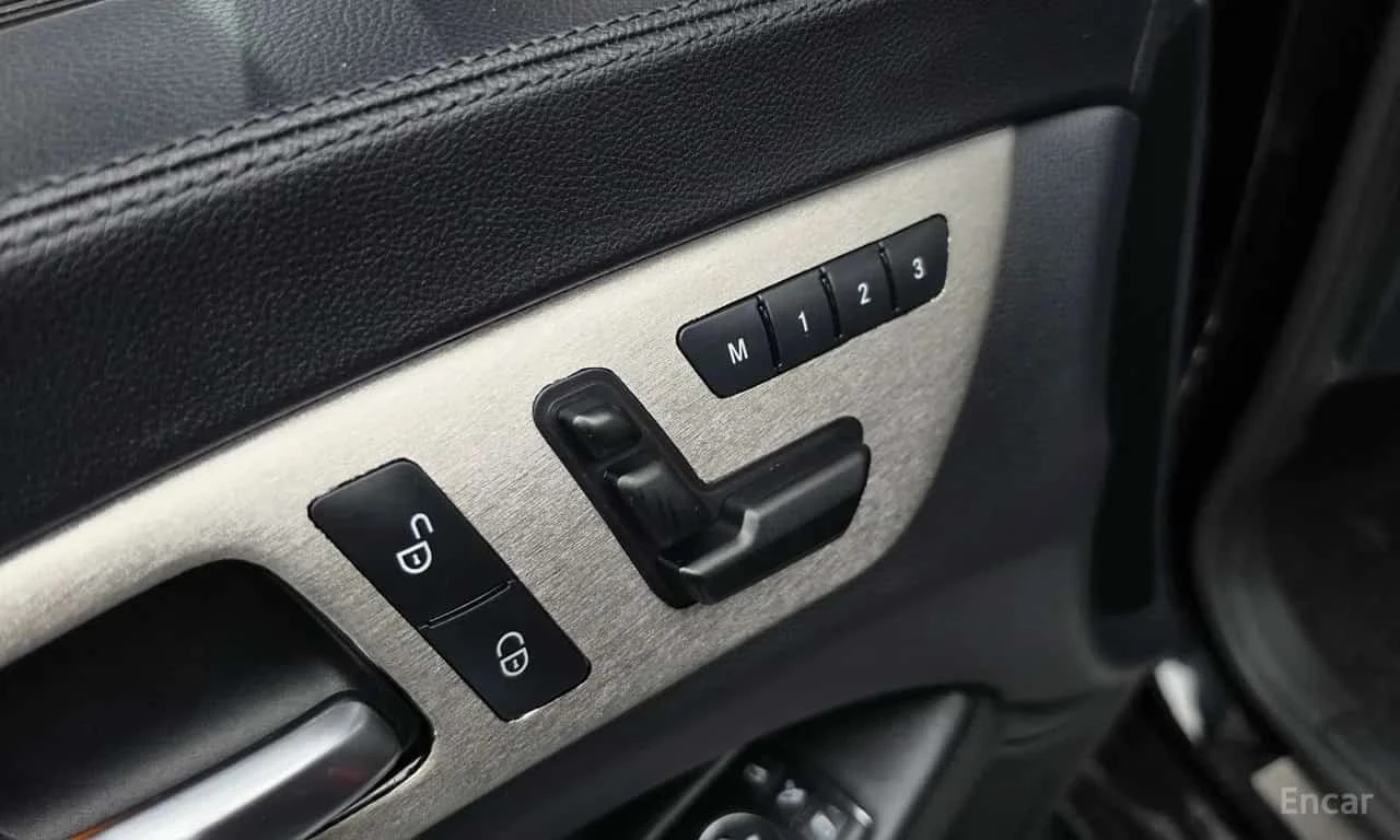 Mercedes-Benz CLS 63 CLS63, снимка 14 - Автомобили и джипове - 56624117
