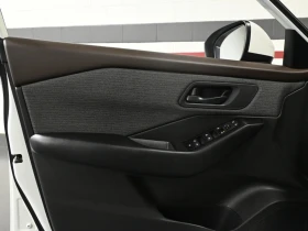 Nissan Rogue * Lane Assist Blindspot Push Start Heated Seats * , снимка 15