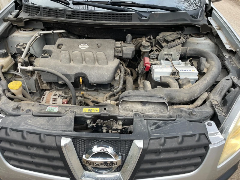 Nissan Qashqai, снимка 8 - Автомобили и джипове - 52222265