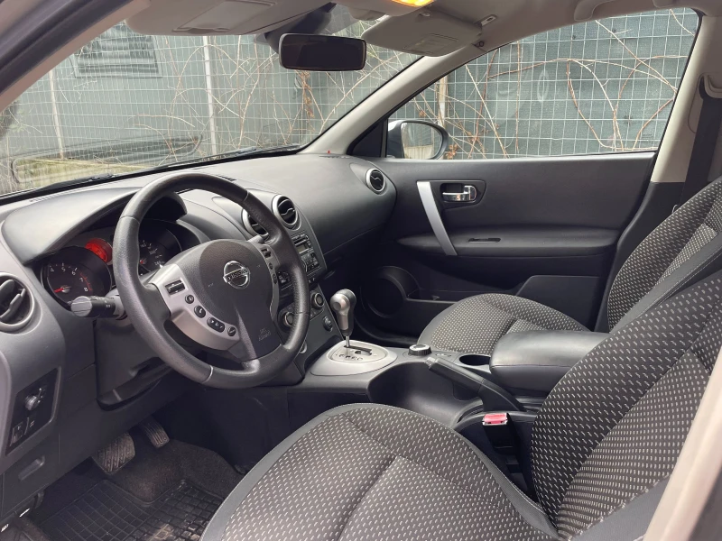 Nissan Qashqai, снимка 6 - Автомобили и джипове - 52222265